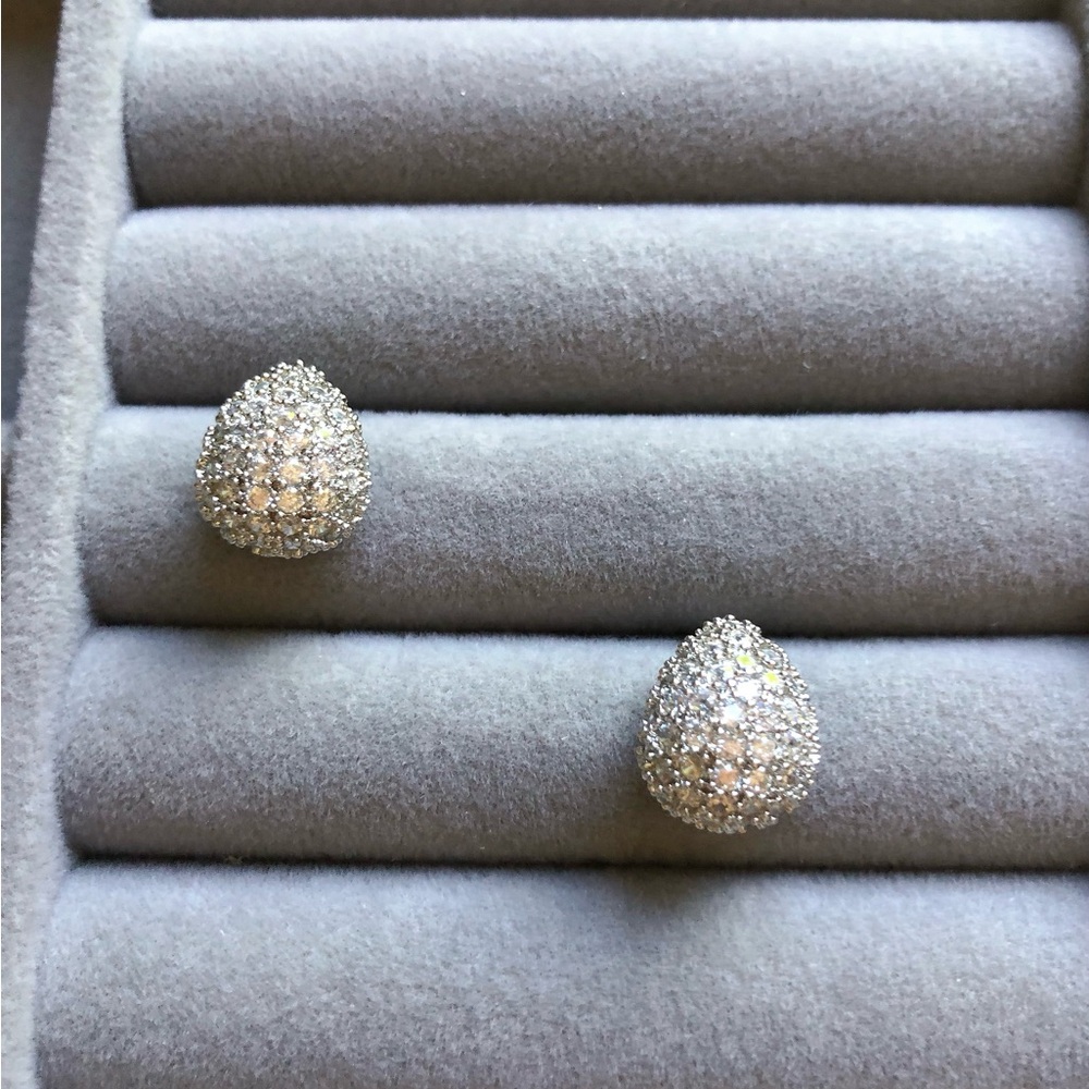 18K  Silver Teardrop Zircon Earrings